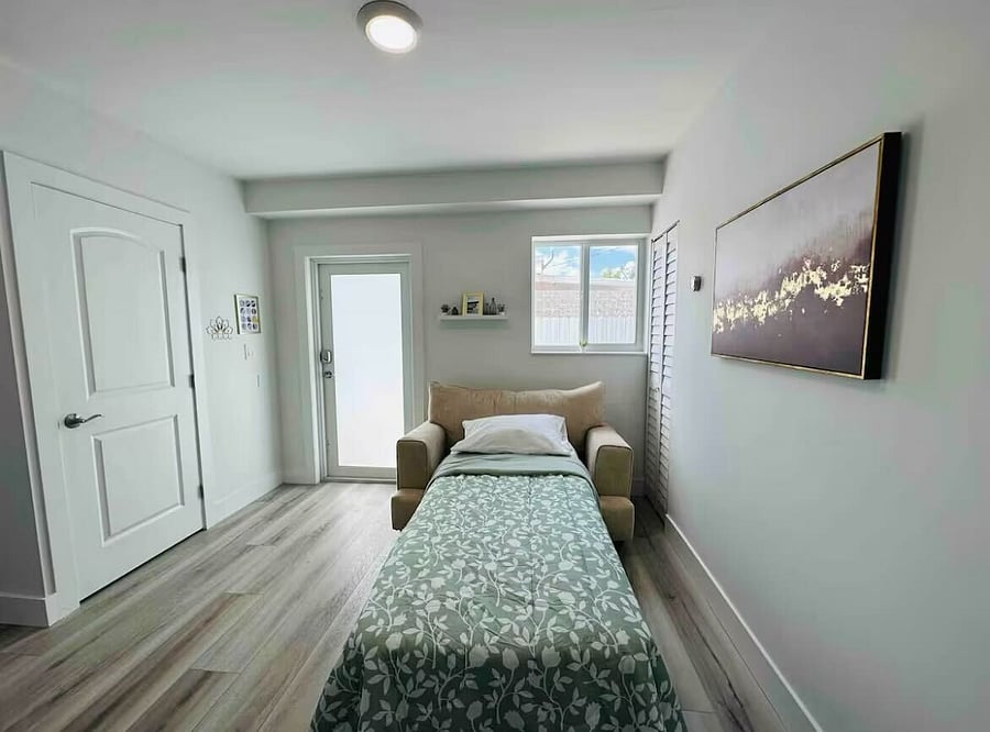 Photo 6